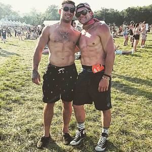 Meet your Posher, Zachary